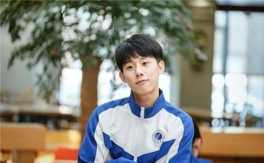 吃瓜群众徐小徐是谁扮演的,揭秘“吃瓜群众”背后的神秘演员